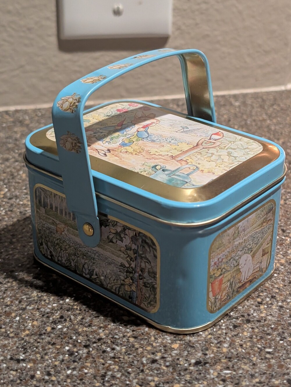Vintage Peter Rabbit Beatrix Potter Tin Basket 2002 Frederick Warne Blue Gold